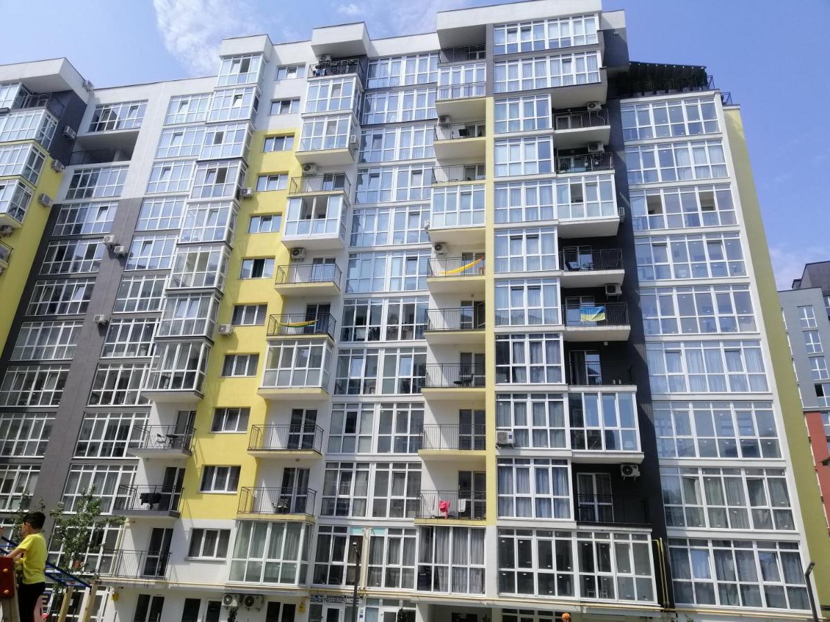 Арт-Де-Львів Apartment Exterior photo